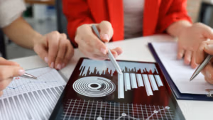 Evaluating Commercial Properties 2-The Genesis Group